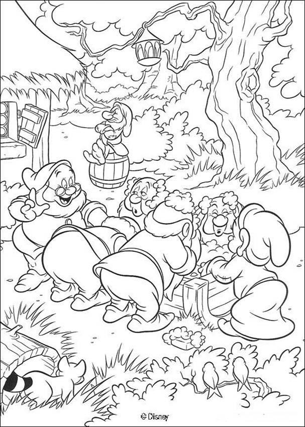 Seven dwarfs - Snow White and the seven dwarfs coloring pages : hellokids. 